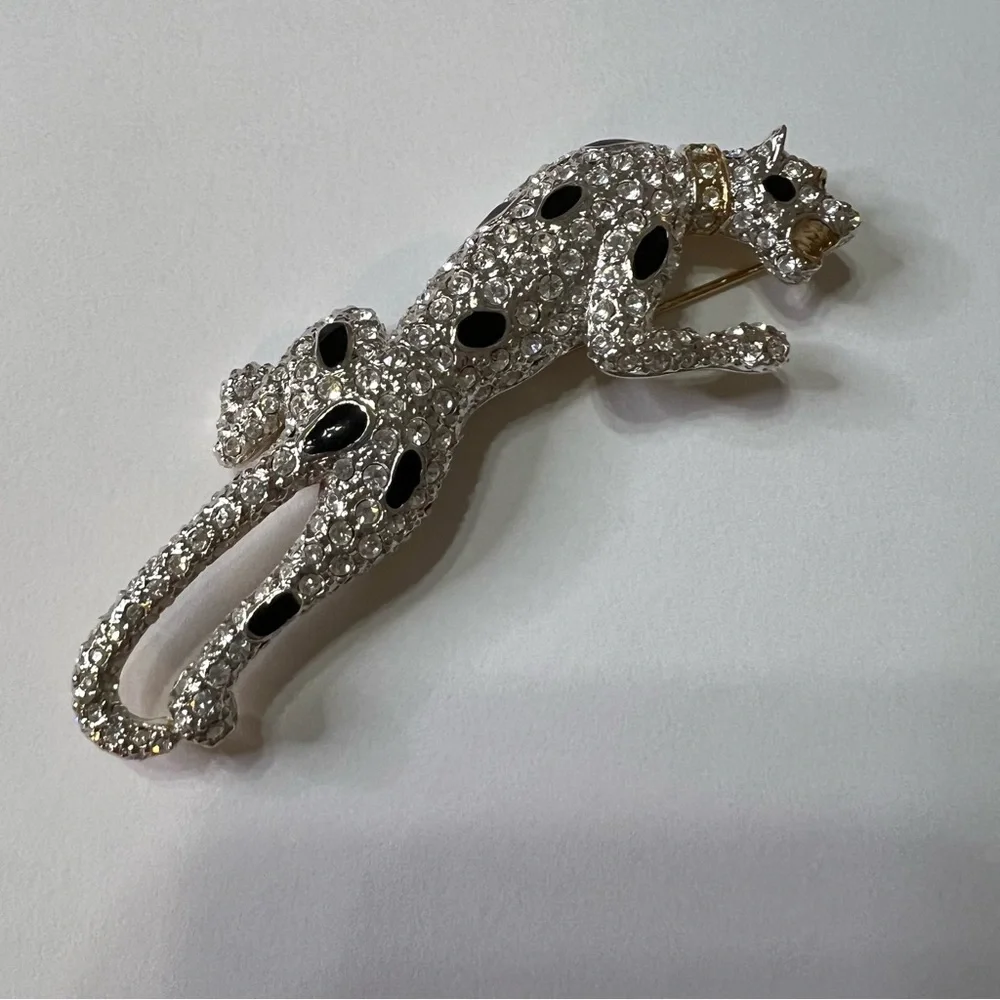 Carolee Limited Edition 1992 Pave Rhinestone Leopard Panthers Brooch Pin